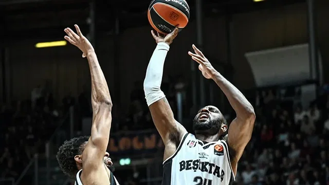 Beşiktaş'tan Bologna'da inanılmaz geri dönüş!