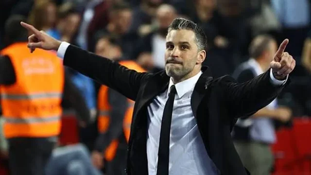 Beşiktaş'ın hocasından Galatasaray derbisi için çağrı