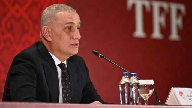 Geri vitesin kralını yaptı!