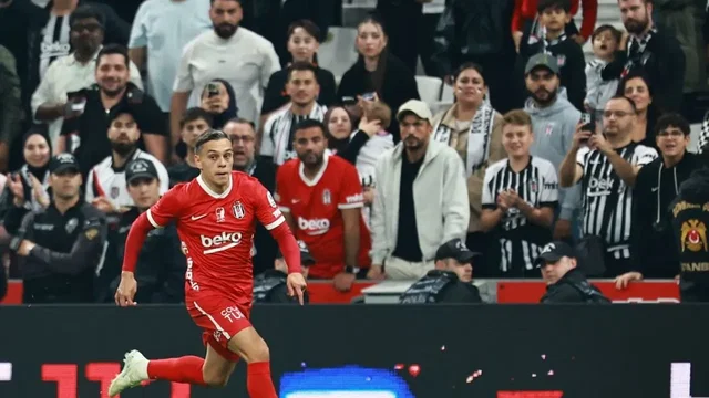 Beşiktaş'ta Trossard yoğun fikstürün en istikrarlı isimlerinden