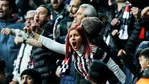 Ne güzel dünya be!! Salla geç..