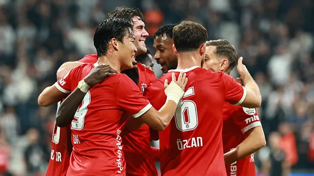 Oh, ligdeki ilk golünü Başakşehir'e attı