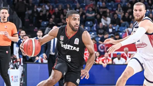 Beşiktaş'a çift maç haftasında zorlu rakipler